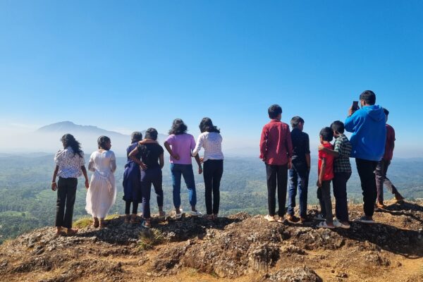 children at muneeswaran hill